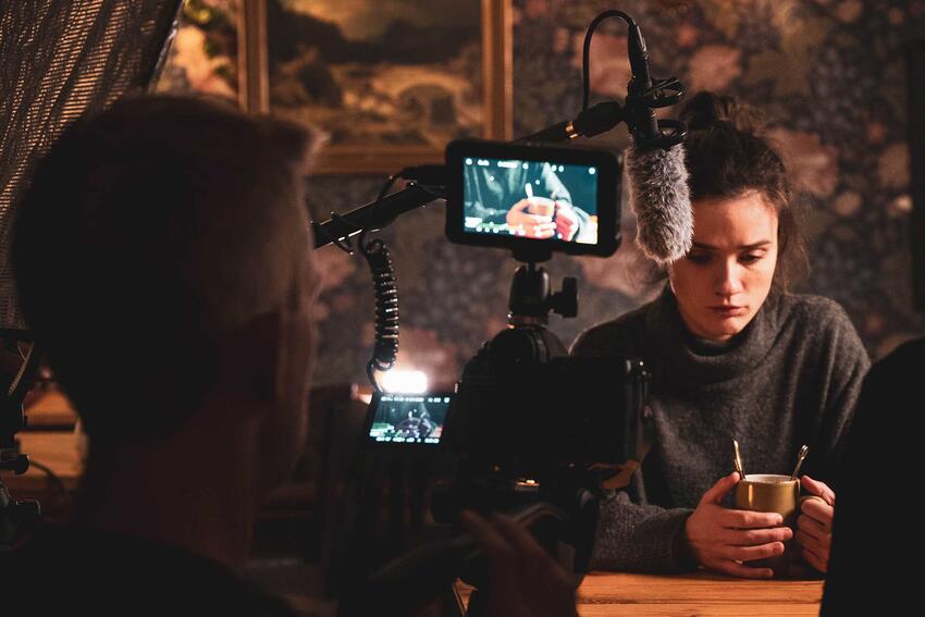 Hvordan lage film på lavbudsjett